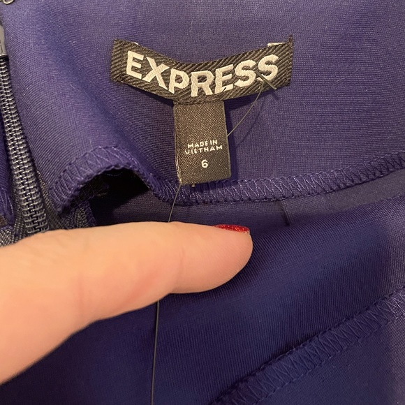 NWT- Express High Waisted Pencil skirt, sz 6 - Picture 4 of 4